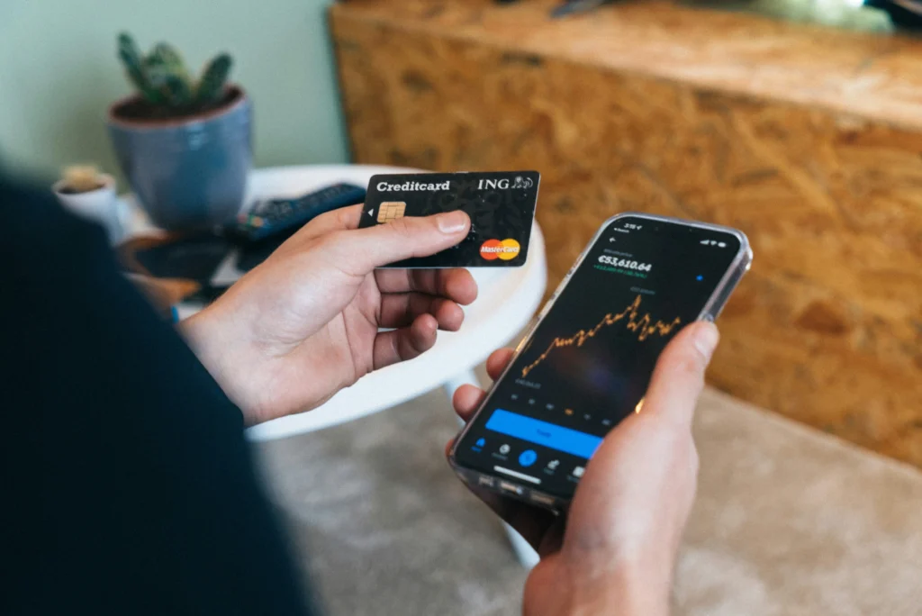 what are some disadvantages to using cryptocurrency as a payment method?